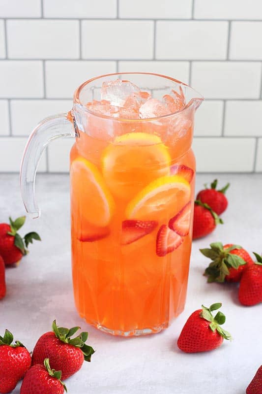 Lemonade with Strawberries