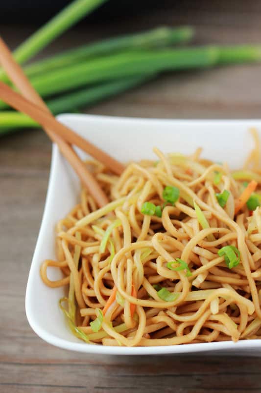 How to make an easy Veggie Lo Mein Recipe