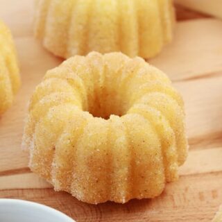 Snickerdoodle Cake