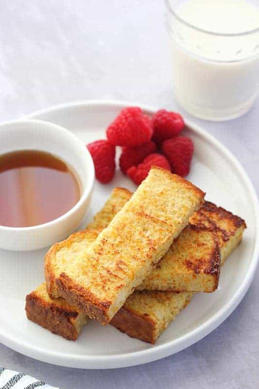 Baked French Toast Sticks- Freezer Friendly!