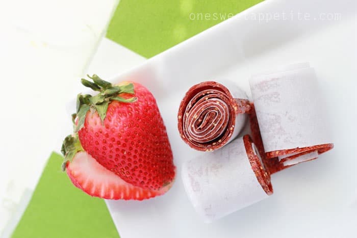 Homemade Strawberry Fruit Roll Ups