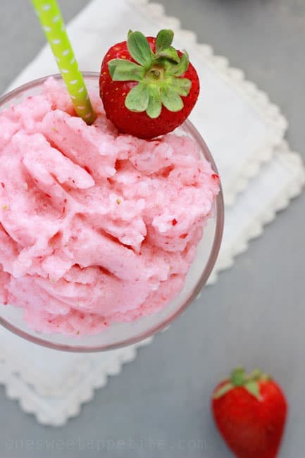 Kid Favorite: Strawberry Smoothie Recipe - One Sweet Appetite