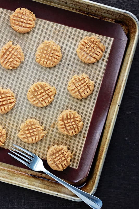 flourless peanut butter cookies recipe