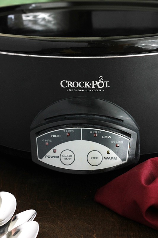 black slow cooker 