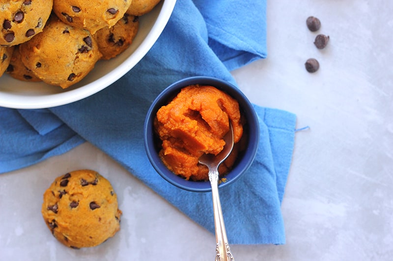 How to make Pumpkin Chocolate Chip Cookies