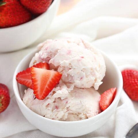 No-Churn Strawberry Ice Cream Recipe