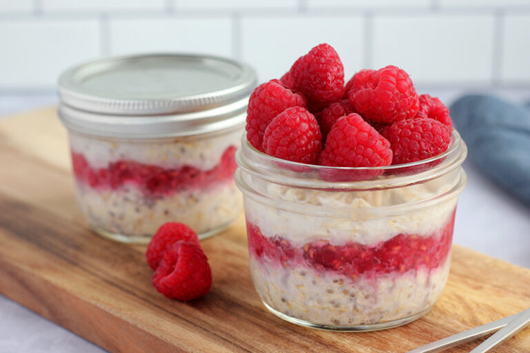 Raspberry Overnight Oats - One Sweet Appetite