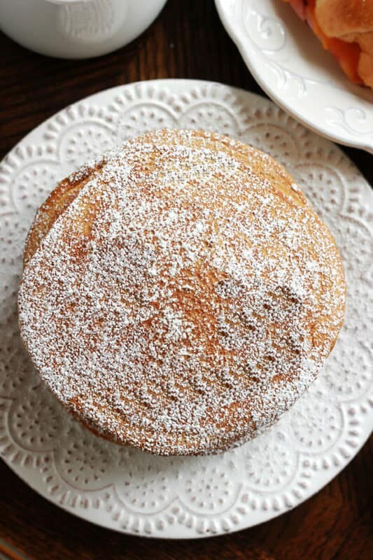 Gingerbread Pancake with powdered sugar dusted on top