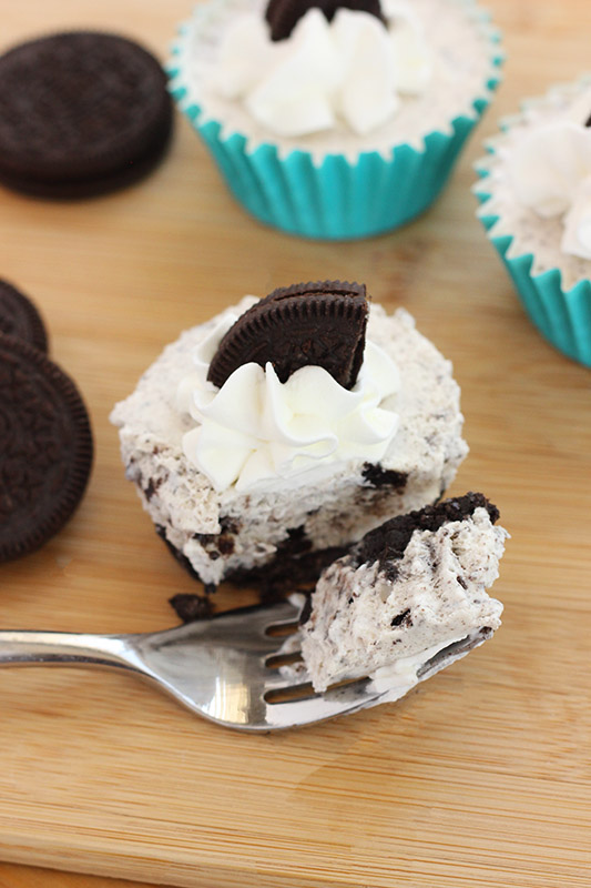 mini oreo cheesecake with a bite sitting on a fork