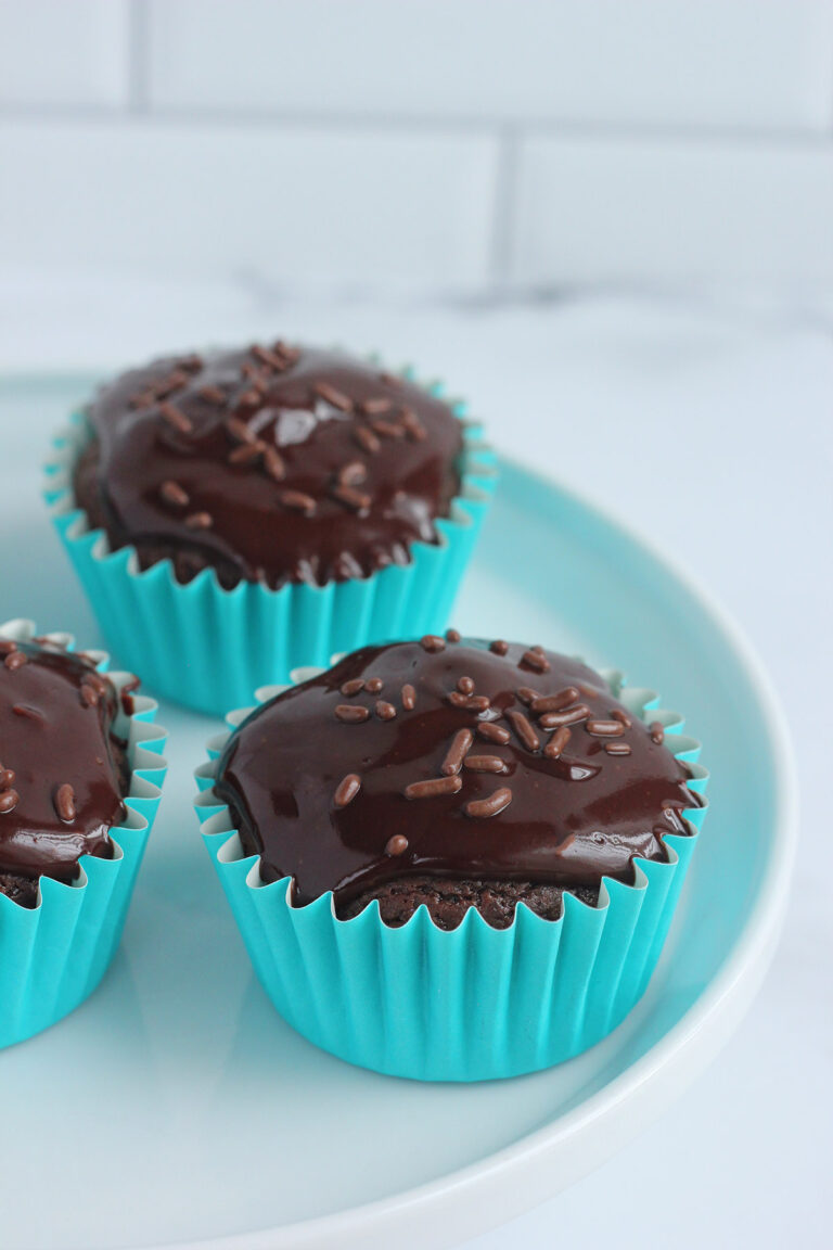 Easy Chocolate Cupcakes