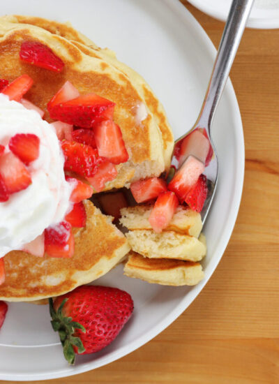 cropped-Strawberry-Pancakes-8.jpg