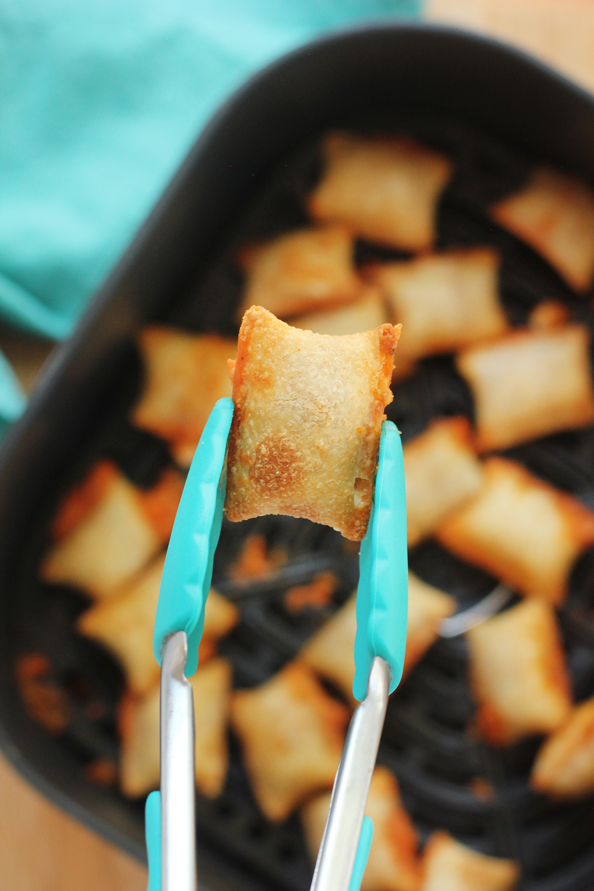 Frozen pizza rolls in air fryer best sale