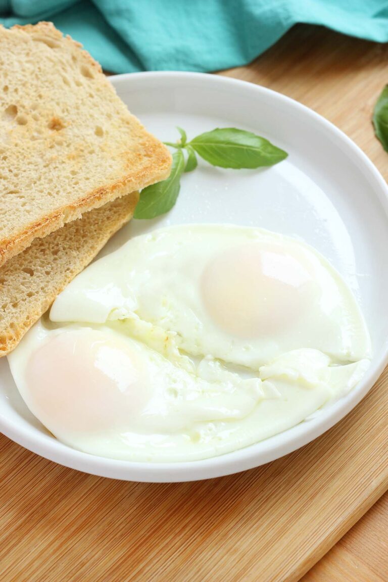 Microwave Fried Eggs