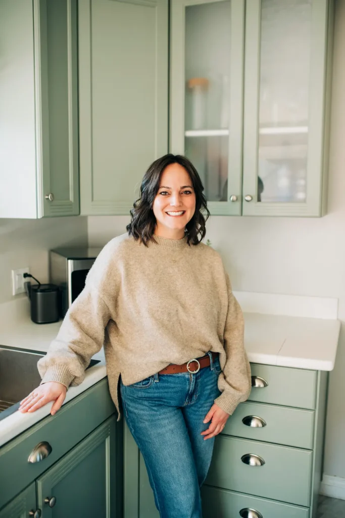 Jesseca, author of One Sweet Appetite.