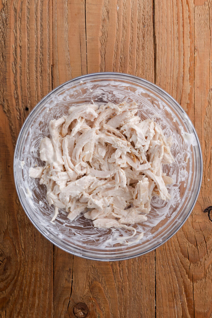 Shredded chicken mixed with ranch dressing